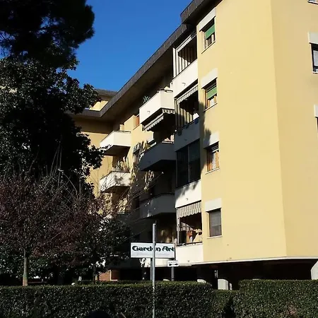Apartament Cascine Park House